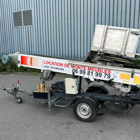 monte-meuble-tracté-location-monte-meuble-elevator